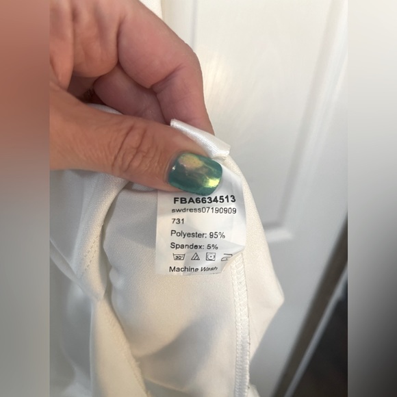 Verdusa womens Asymmetrical White Mini Length Dress - Picture 8 of 8